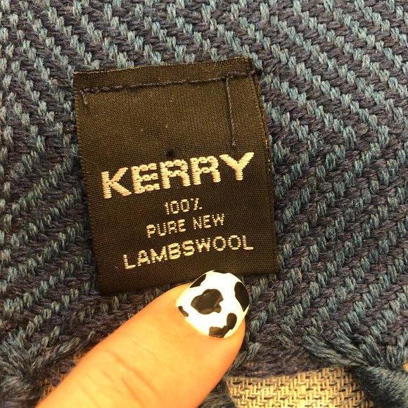 KERRY 100% Lambswool Scarf - Picture 3 of 4